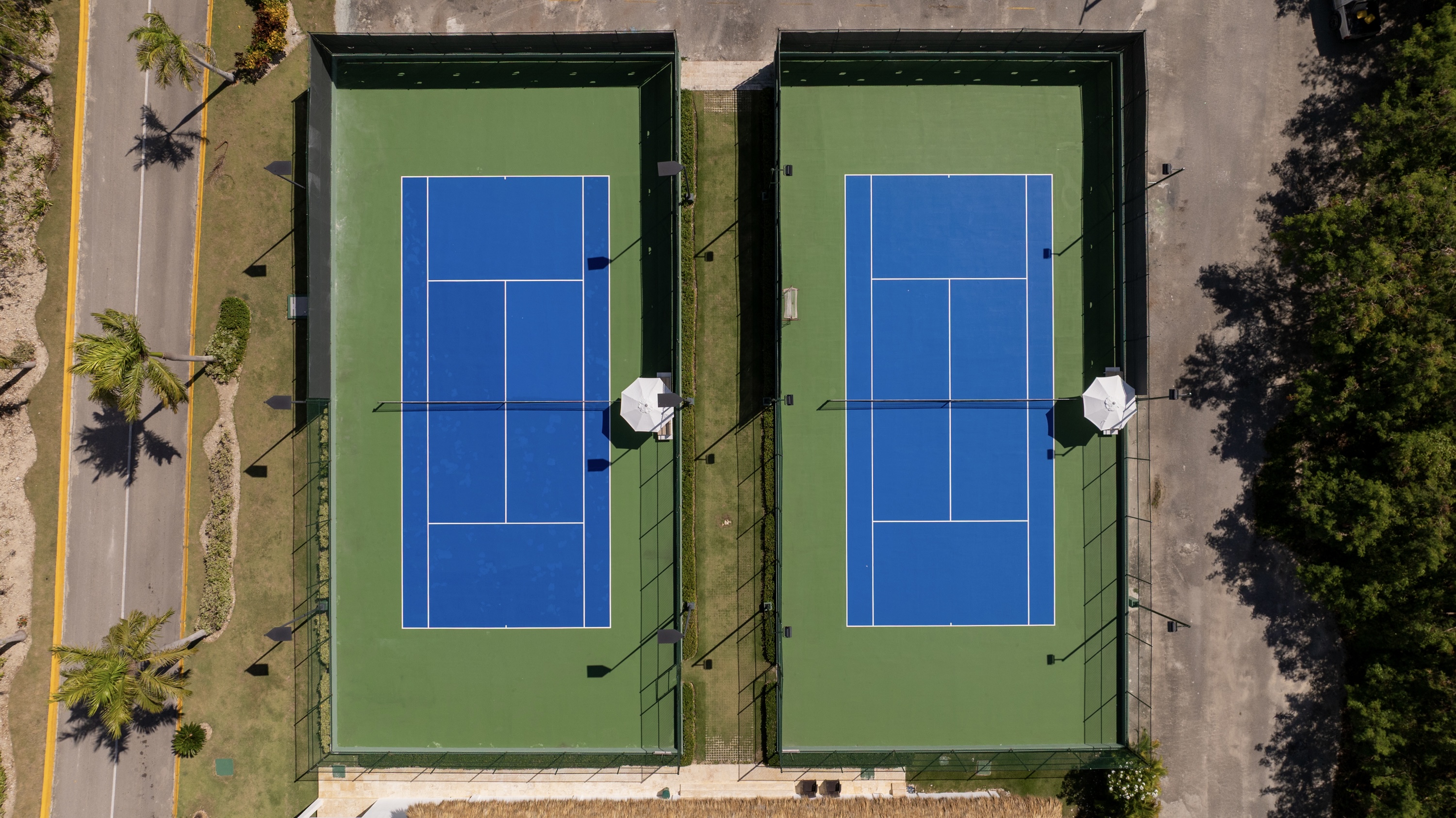 Racquet Club